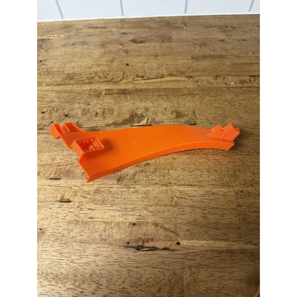 Hot Wheels City Ultimate T Rex Garage Replacement Part H Ramp